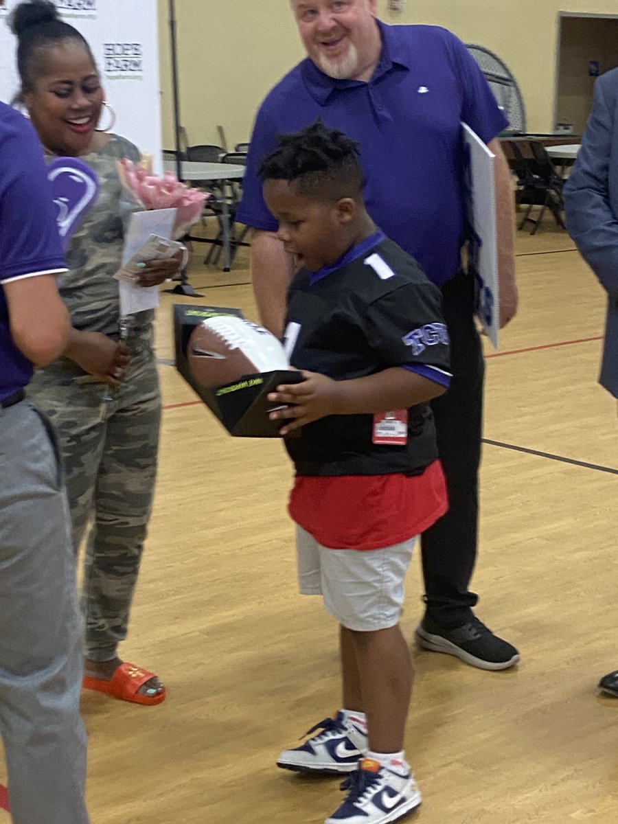 dmleasing's tweet photo. What a great end if this day!   Through our Quiet Giants program at D&amp;M Leasing, we were blessed again to team up with @HopeFarmInc &amp; @TCU_Athletics to present star student Derrick a signed football 🏈 from Sonny Dykes along with 2 tickets to the game this Saturday with his mom. https://t.co/70i4eHYo12