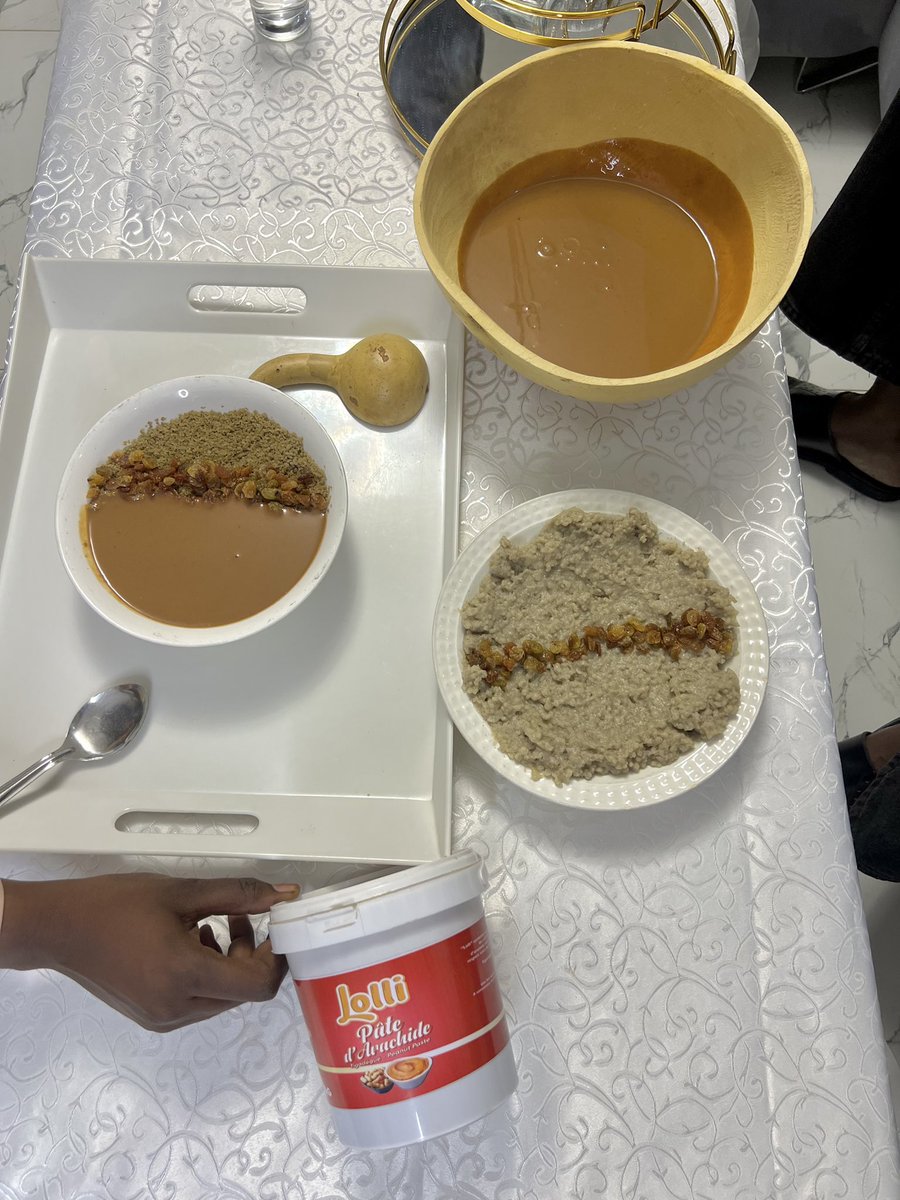 GuerteRewmi's tweet photo. Sow bou marron ba ngui nii 😂

Lolli mo thie âye 😋🤩 https://t.co/ZIf5M3R0Py
