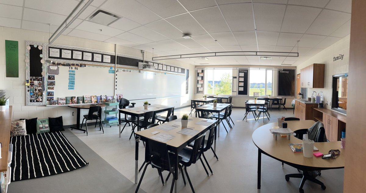 Welcome Grade 7s🍎 Had the best first day with my new crew! <a href="/StGregoryHCDSB/">St. Gregory</a>