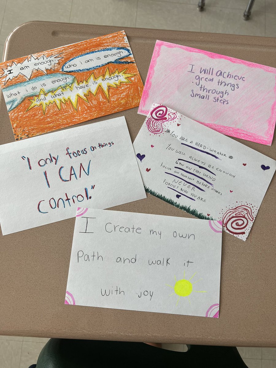 Starting the 23-24 school year thinking about and discussing the impact of positive self-talk. 💭Love these mantras that students came up with for their junior year. 💚