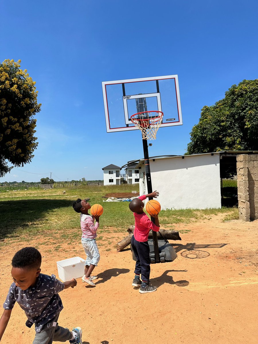 PlayBoldOrg's tweet photo. Excited to talk about our newest partner, @poeticeintl, as court building begins on their campus in Choma, Zambia! https://t.co/uPc2y8DOQi
