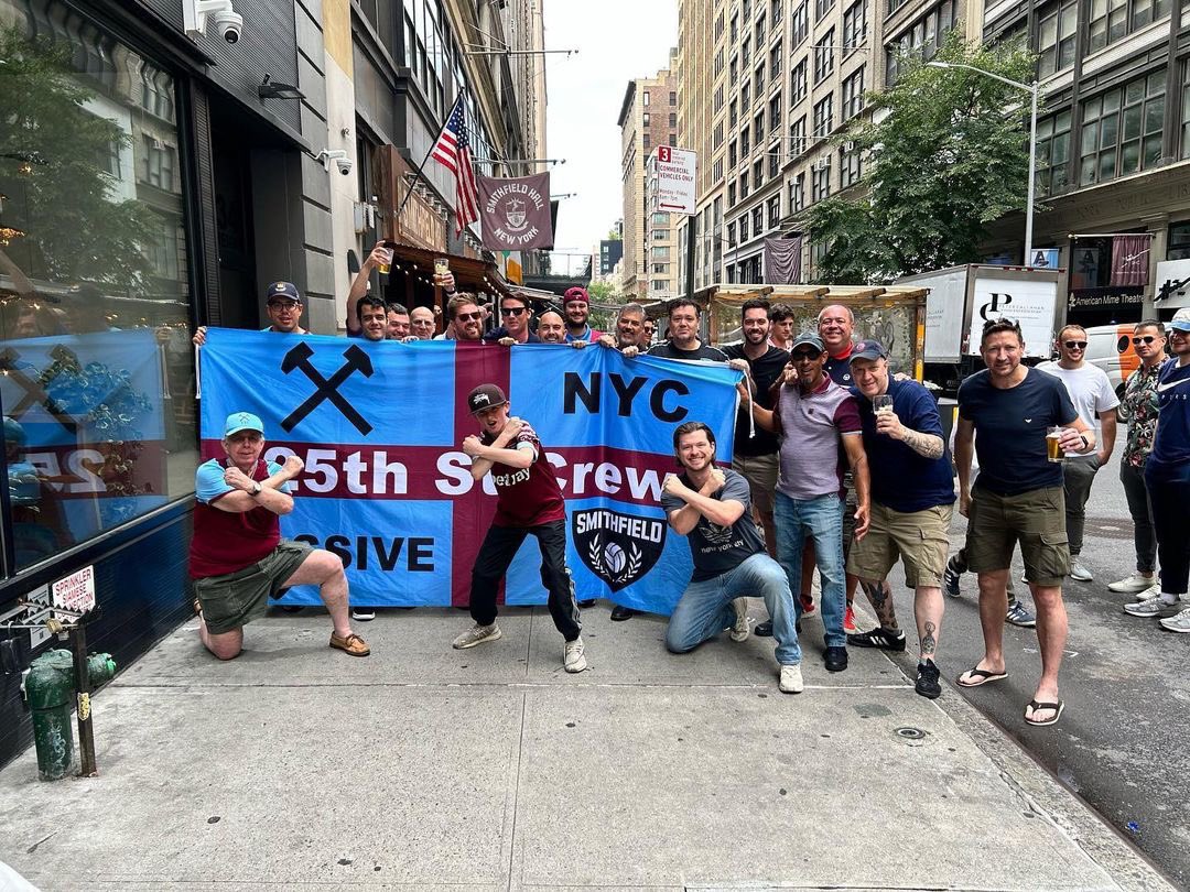 WestHam_US's tweet photo. A great start to the season, Hammers. ⚒️👏 https://t.co/RQm4wisBam