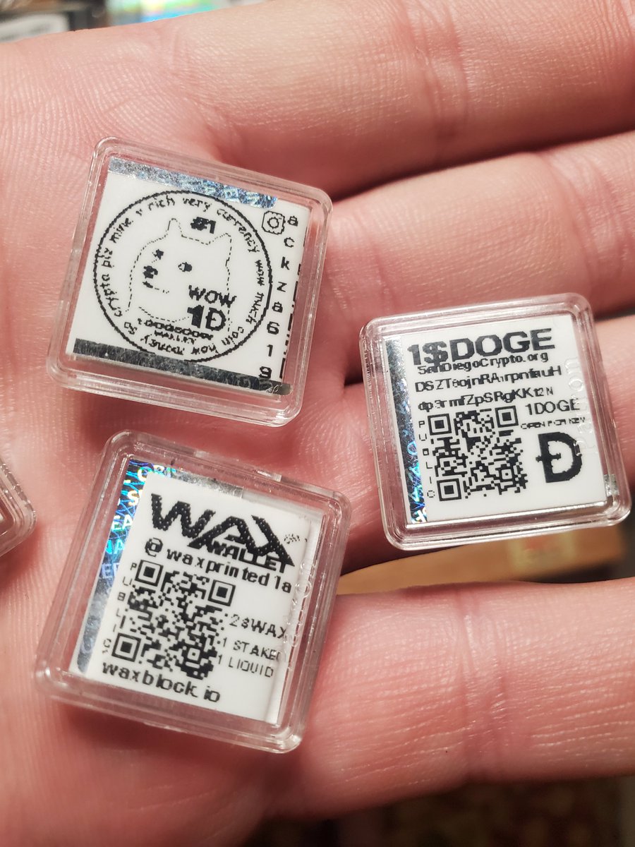 what lucky people in #sandiego near #missionhills / #hillcrest will get my physical #dogecoin and wax nft wallets today? i hand them oit near 5th and univ by chase across from the riteaid/starbucks/recordstore/buffalo exchange. used vintage clothing store nfts untapped ideamine