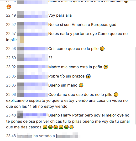 JoGonBa's tweet photo. Aunque Cristinini cree en las segundas oportunidades, y a veces las concedo según el criterio del que Cris se fía, de vez en cuando sale algún tonto que quiere dejarnos feos a los dos (conmigo lo tiene más fácil claro, que guapo nunca he sido) #Twitch #Moderatorsbemoderating https://t.co/9UIdvCHKAp