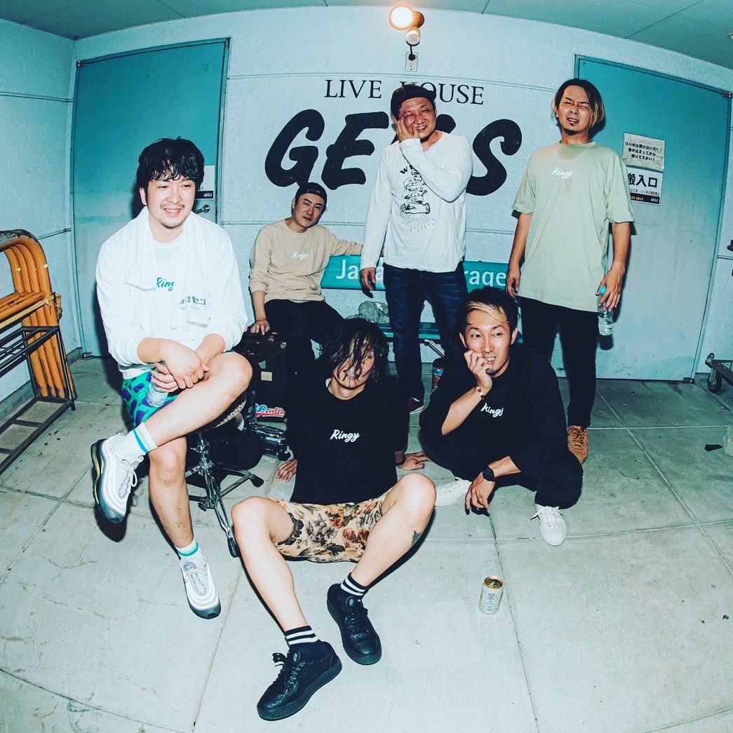 masatomo_ROA's tweet photo. 2023.9.4 佐賀GEILS
IRabBits "サンキューフォーザ・バンドマン" TOUR
(及び、臨時バンドRINGY初ライブ&解散ライブ)
photo by @mio_photocam
サンキュー!!
#Ringy #臨時バンド #臨時出勤 #齢の平均41バンド #オジサンバンド #初ライブ #解散ライブ #IRaBbits https://t.co/0BbUlkhVXY
