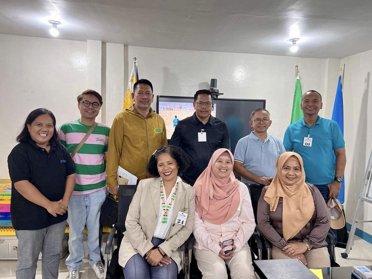radekrzehak's tweet photo. #ForEveryChild, a strong holistic #education system. @UNICEFphils & #BARMM MBHTE are working to capacitate 11 Divisions to update their Division Education Development Plans (DEDP) to ensure they align & contribute to achieving the BARMM Education Reform and Development Plan (#BERDP) goals for 2035.
#BARMM Basic Education Dir. Gen. Abdullah Salik Jr. led the planning, along with Bureau Directors, Chiefs of #Health and #Nutrition, & School-Based Management, with representatives from the Curriculum & Instruction, & Quality Assurance Divisions. We are honoured to host our partners for this important process. @BangsamoroGovt