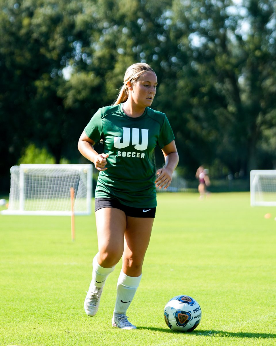 JAX_WSOC's tweet photo. Final prep before we take the pitch again tomorrow! 

#JUPhinsUp https://t.co/rWVsAHmBif