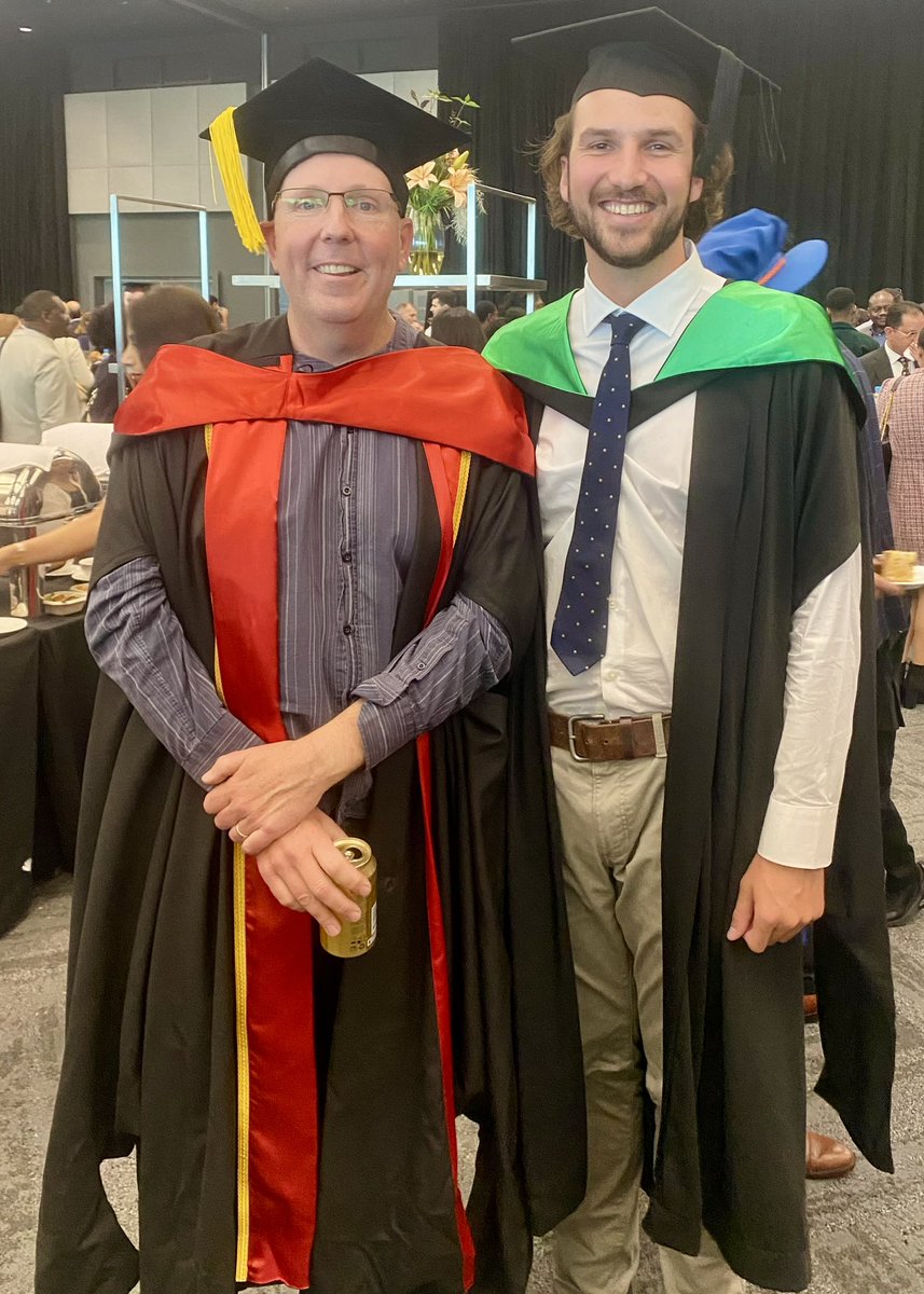 An honour to be able to attend the graduation of the talented @RyanCarterECU from the @WildlifeLab recently. Ryan did an amazing masters thesis on the threatened Abrolhos Painted Button-quail and is already applying his ecological skills in industry. Well done Ryan.