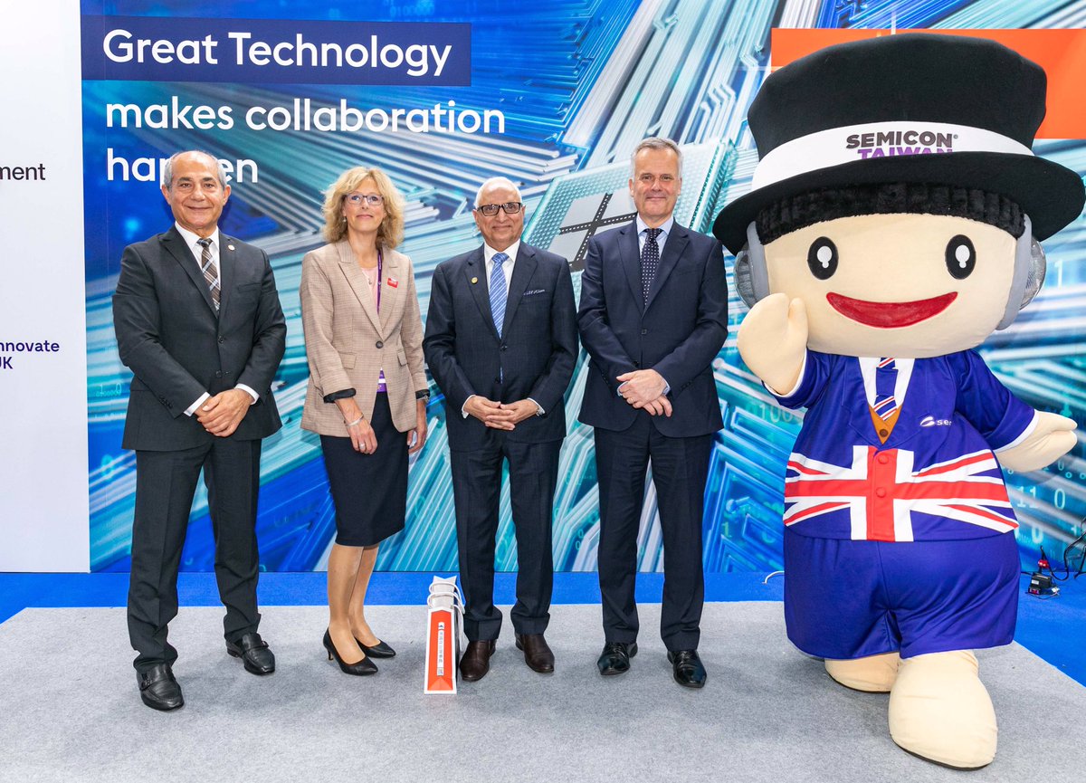 I was delighted to open the first UK Pavilion at #Semicon #Taiwan with 19 innovative British businesses. It showcases the UK’s thriving tech-innovation sector, and symbolizes our eagerness to collaborate with Taiwan. 

#Semiconductor <a href="/biztradegovuk/">Department for Business and Trade</a> <a href="/innovateuk/">Innovate UK</a> <a href="/CSACatapult/">CSA Catapult</a>