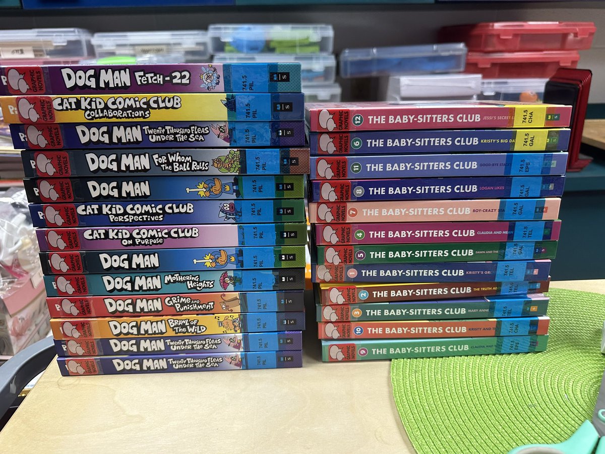 LibraryLe's tweet image. Processing books takes a lot of time. Lots of stopping in between for classes all day. But when I left work, new books were on shelves! #librarianlife #onehartky #onehartlms