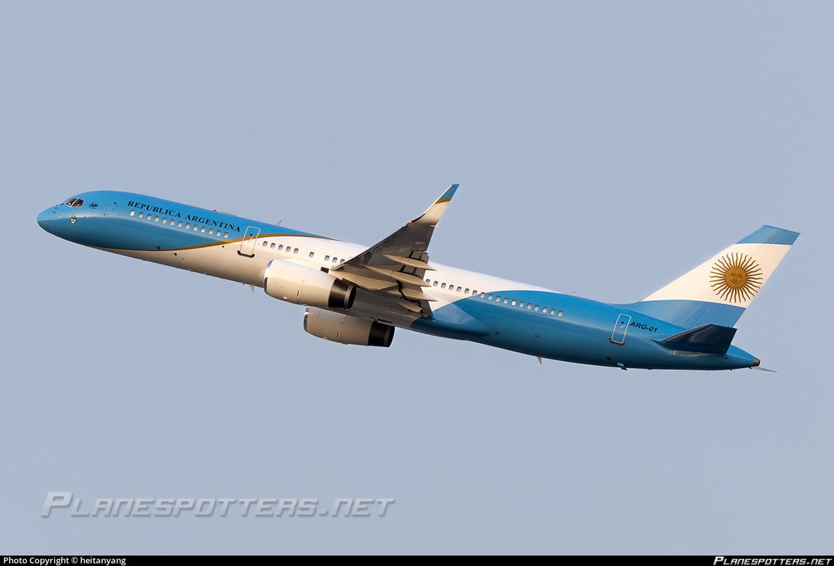 Modo_S_'s tweet photo. 👉Gira presidencial al #G20India Un vuelo que durará 20 horas con una escala. Costo USD 270.000 #Presi01 https://t.co/omtVJ1BNjL