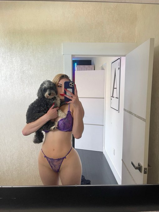 💜 https://t.co/6hZ3lXA82w