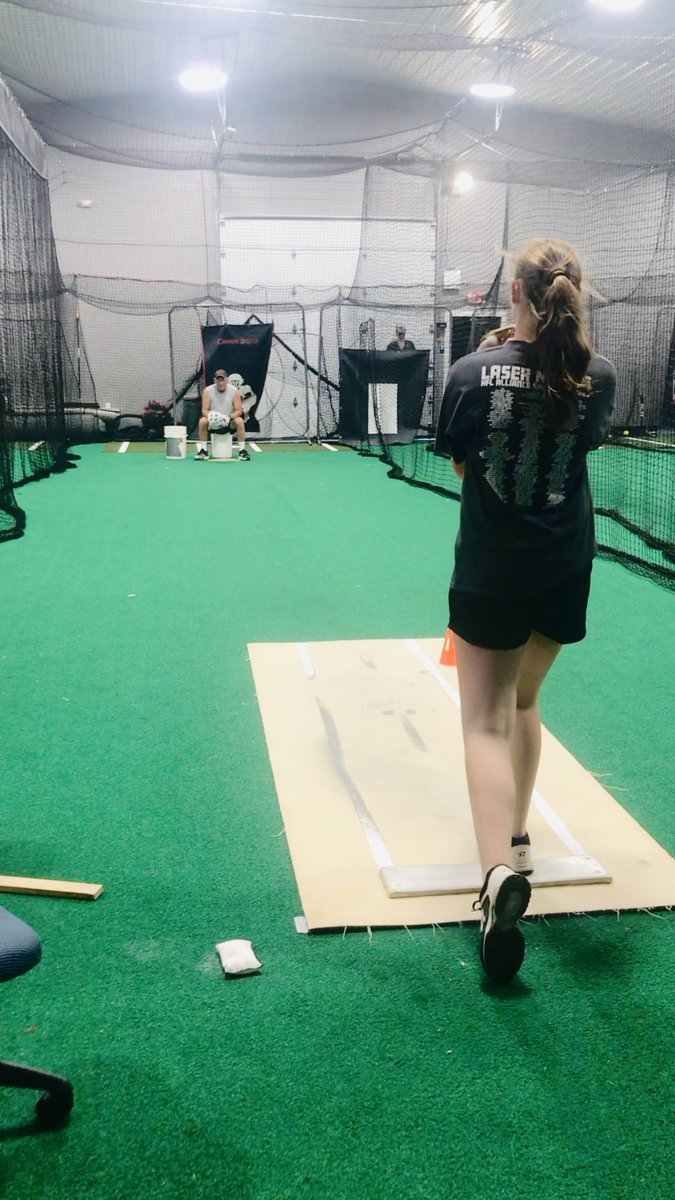 A great week of softball!!! 🥎 High School open fields have resumed, and Finesse Ohio is heading to Peoria, Illinois this weekend!