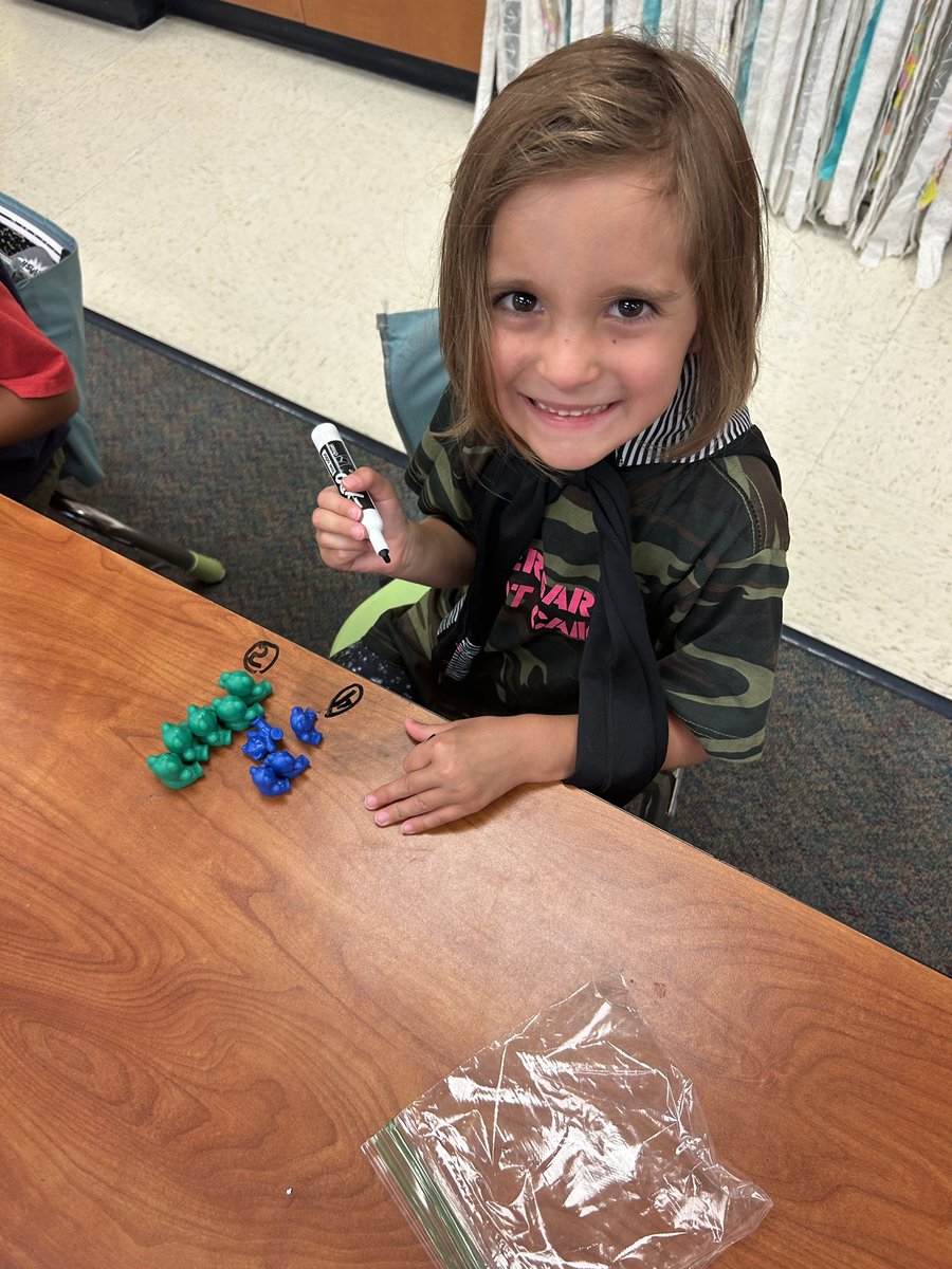 Comparing groups of objects by matching one to one and using the math words greater than/more than and less than/fewer 💗💗 #McClureMarshals