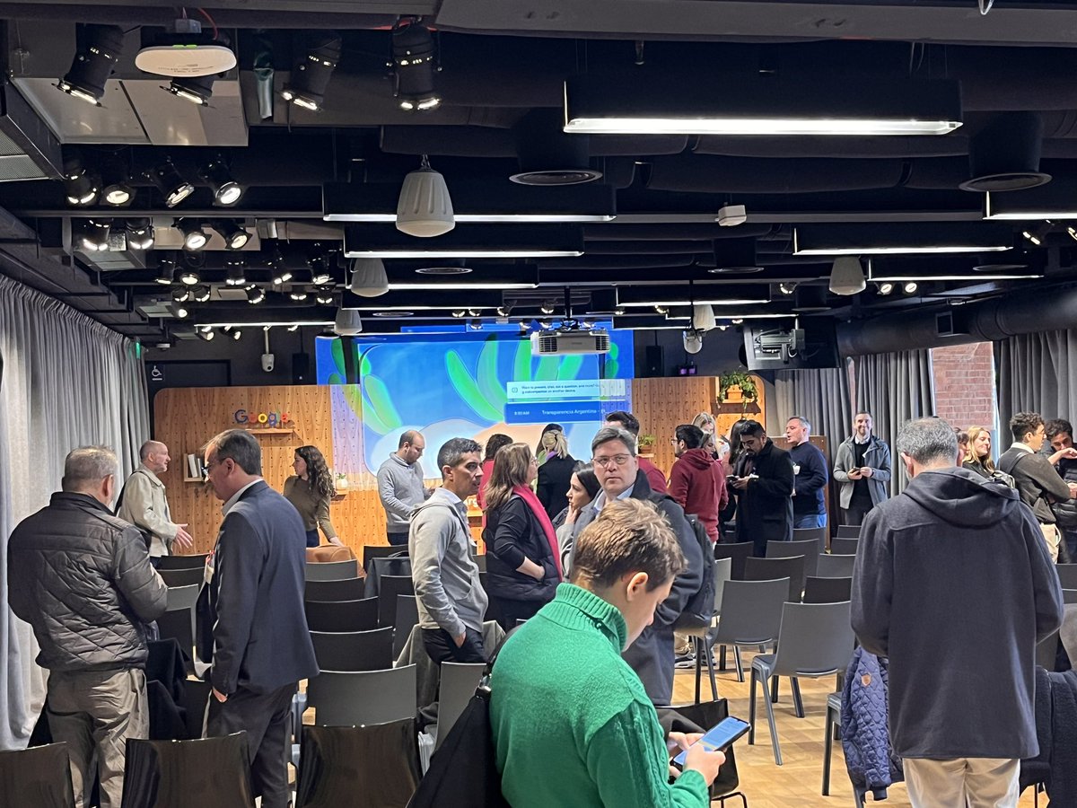 wizardmindok's tweet photo. Excelente evento en Google sobre la desinformación en la Argentina. El equipo de Wizard Mind estuvo presente para conocer las nuevas funcionalidades para ayudar a las personas a mantenerse informadas. 

¡Gracias Google por permitirnos siempre acompañarlos en cada paso! 👌💪👏🙌 https://t.co/aGrKrylQi4