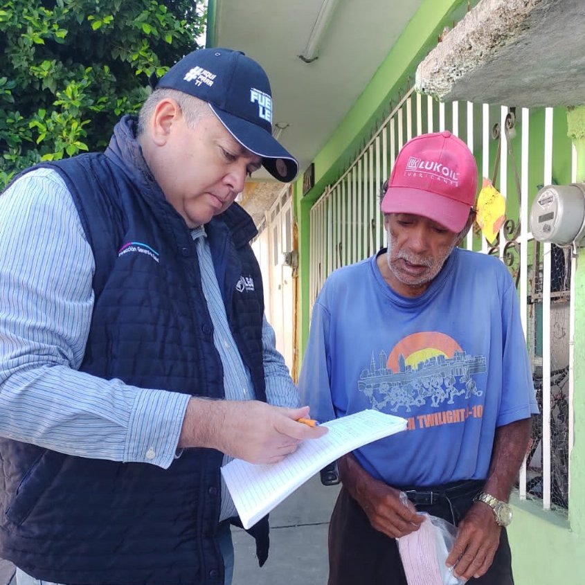AleGutierrez_mx's tweet photo. En cuanto tuve conocimiento del caso de Don Gregorio pedí que se atendiera de manera integral, no solo a él sino a su esposa, a través de la brigada social Fuerza León, en temas de salud, necesidades básicas y calidad de vida. https://t.co/NjjESlbyLu