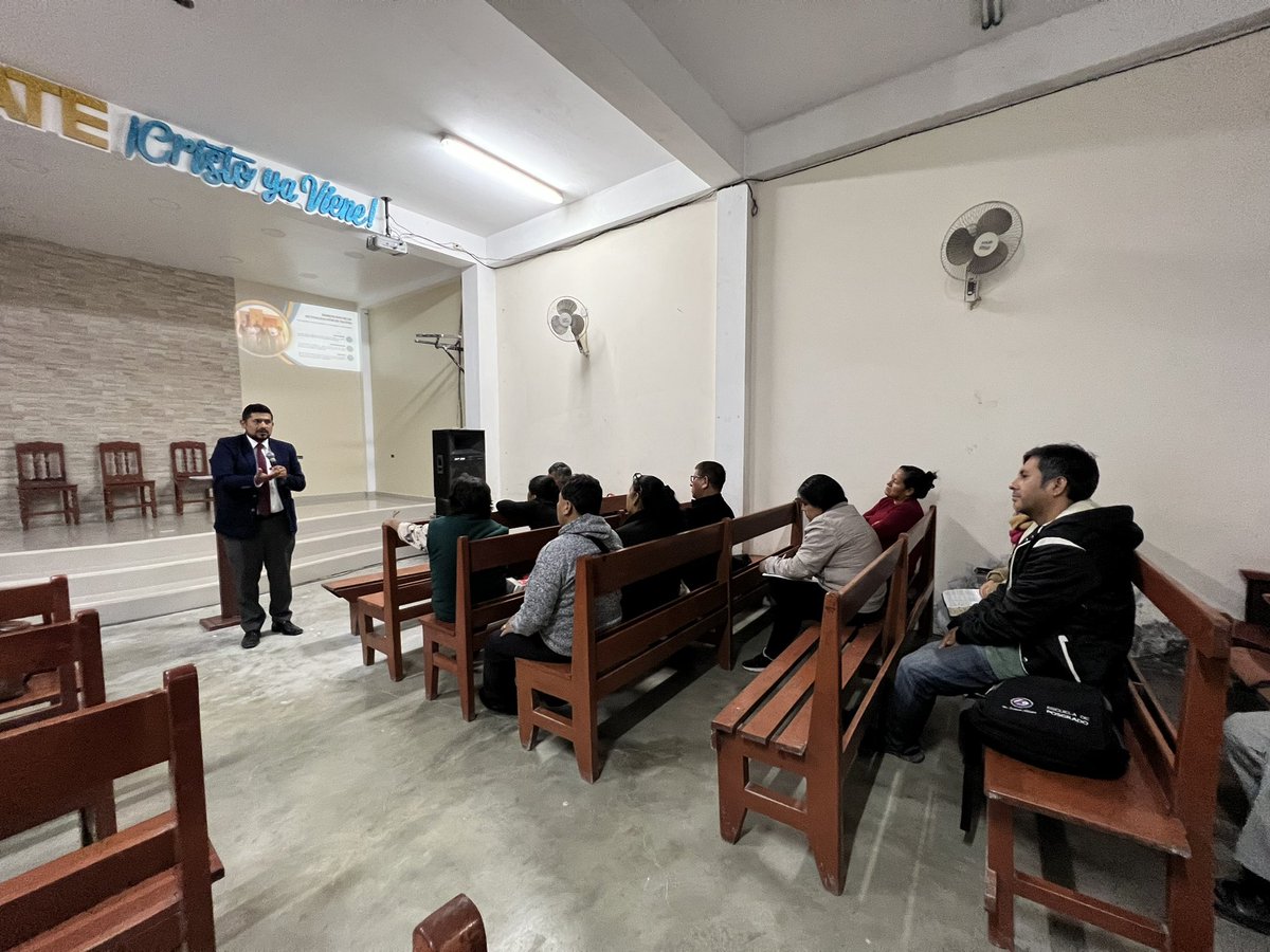 📍Huaycán B, iglesia central | Líderes de iglesia y equipo GER del distrito son capacitados para juntos realizar el impacto de actualización de miembros #ActualizarParaRescatar #RID #APCE