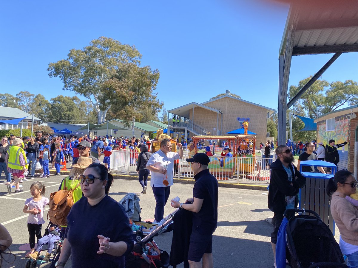Harrington Street PS (@harringtonst_ps) on Twitter photo Our Family Fun Day fosters a sense of community like no other. Bringing together students, parents, carers and teachers, all united by a shared desire to create lasting memories for families & forge a strong bond with community. <a href="/ndennaoui9/">Nahla Dennaoui</a> <a href="/lisaporter555/">Lisa Porter</a> <a href="/dizdarm/">Murat Dizdar</a> <a href="/yvonnehilsz/">Yvonne Hilsz</a> Our Family Fun Day fosters a sense of community like no other. Bringing together students, parents, carers and teachers, all united by a shared desire to create lasting memories for families & forge a strong bond with community. <a href="/ndennaoui9/">Nahla Dennaoui</a> <a href="/lisaporter555/">Lisa Porter</a> <a href="/dizdarm/">Murat Dizdar</a> <a href="/yvonnehilsz/">Yvonne Hilsz</a>