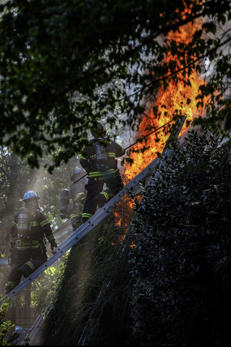 Nice work by <a href="/ColaFire/">Columbia-Richland Fire Department</a> 3rd Shift crews this afternoon as they dealt with a large house fire in King’s Grant.

Units responded to Tombee Lane and found heavy smoke coming from the property upon arrival. Fire was also breaking through parts of the roof.
