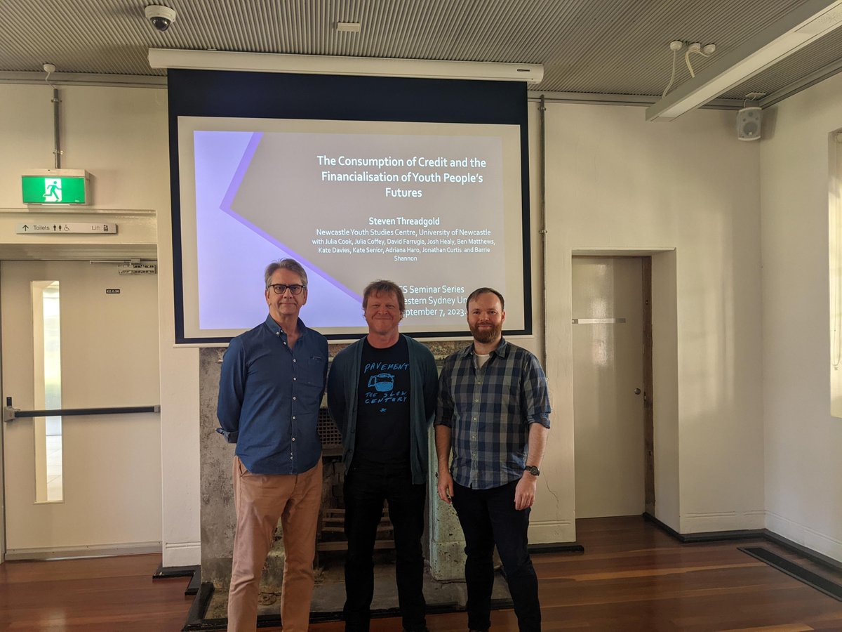 Thank you to @stevethready75 who is presenting today's seminar titled 'The Consumption of Credit and the Financialisation of Youth People’s Futures'. We are thrilled to have you. Shout out to respondent @benhanckel and chair Greg Noble