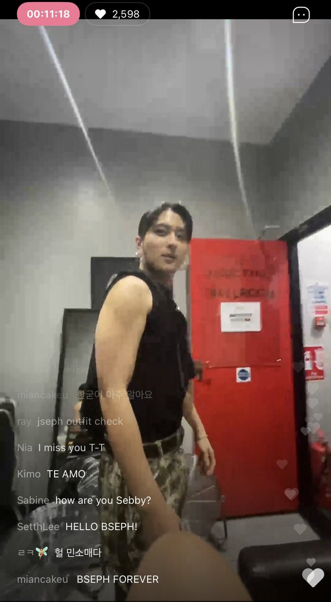 SetthLee's tweet photo. Todays BM bubble live 🫠🥵😳
#bseph got me thirsting 🙊 https://t.co/BJEzky0NZz