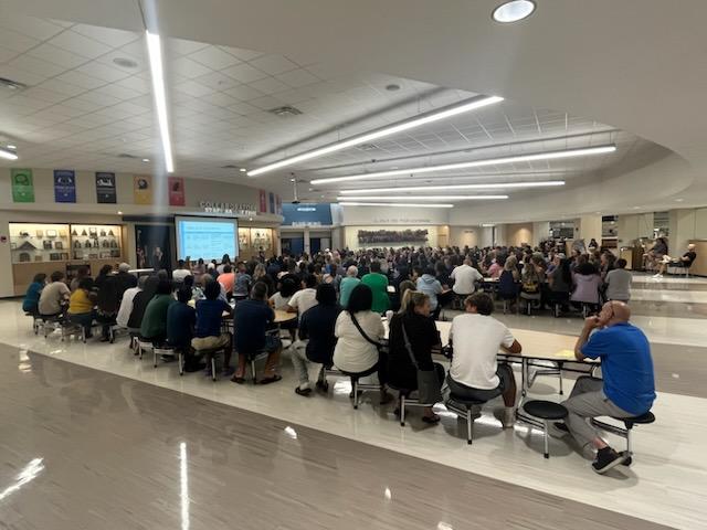 GREAT turnout at tonight's Senior Seminar on College Applications. Missed it? Email me to request the slides. (sfraneco@pasco.k12.fl.us) 
<a href="/LOLHSPrincipal/">Land O' Lakes High School</a> <a href="/LOLHSBaker/">Jillian Baker</a>