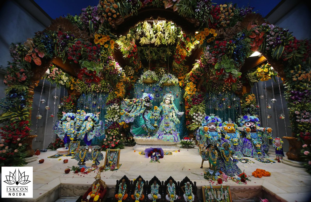 iskcon_noida's tweet photo. Hare Krishna,

ISKCON NOIDA Wishes You All a Very HAPPY JANMASHTAMI.

Beautifull Darshan of Sri Sri Radha Govind dev Ji on Auspicious day of Sri Krishna Janmashtami.

Please retweet as much as you can so that max people can take darshan.

#iskcon_noida #janmashtami #devotional https://t.co/C6V3ldQZNj