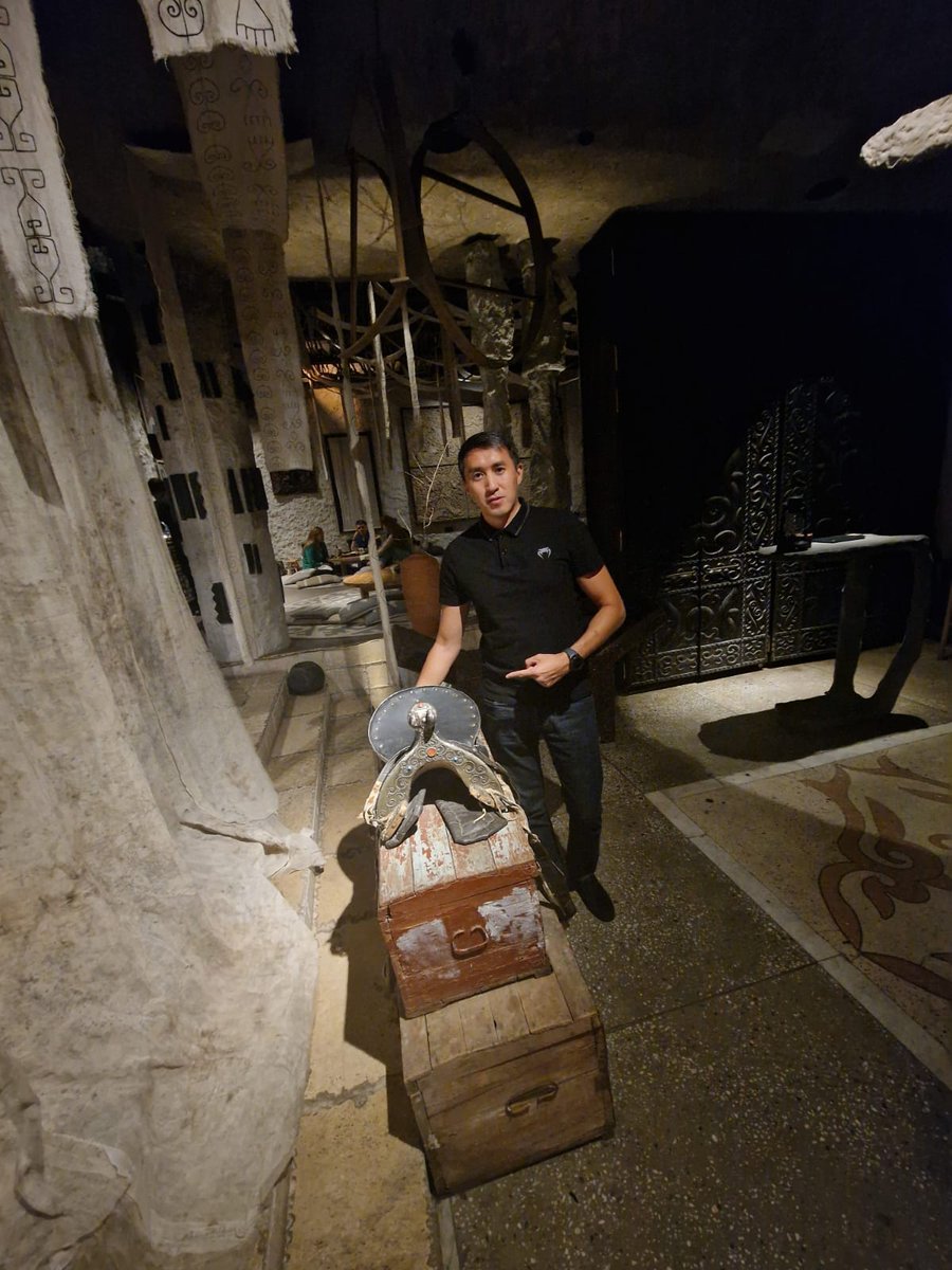 KairatBoss's tweet photo. this saddle and chests are 200 years old https://t.co/Cu9Qx0d3Ee