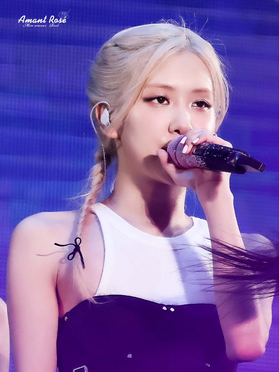 Amant_Rose_'s tweet photo. 230729
BORN PINK VIETNAM CONCERT 🖤💗
HQ

#블랙핑크 #로제    #ROSÉ    
#BLACKPINK #BORNPINK
@BLACKPINK https://t.co/BIcLDpAwpO