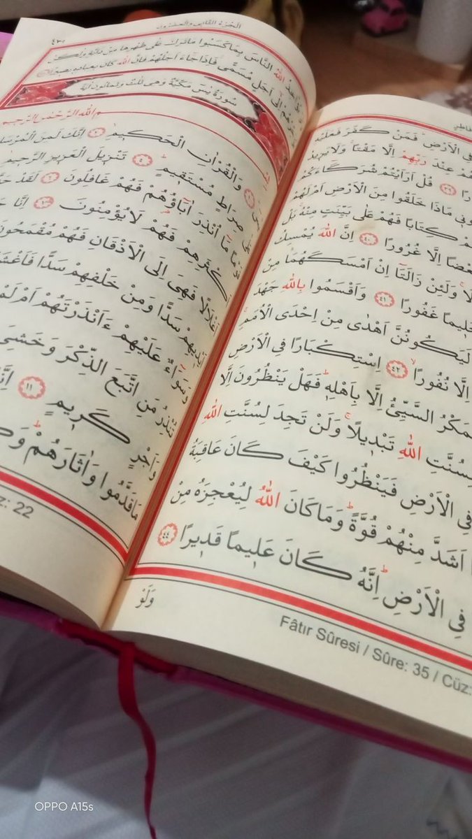 21zeeynep's tweet photo. Kur’an yıldızlarına perde çekilmez. Gözünü kapayan yalnız kendi görmez, başkasına gece yapamaz.

Mektubat https://t.co/2BgqUVtVMX