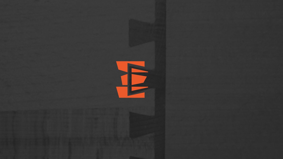 essam_designs's tweet photo. من أعمالي | Dovetail  شركة تصميم ديكور داخلي.
اسم البراند هو نوع من انواع الوصلات الخشبية و تم استلهام الشعار من شكل هذه الوصلة في الواقع وفي التنفيذ العملي.. العميل كان مبهور بيه الحمدلله.  
فالشعار هو مستوحي من تفاصيل تفاصيل الوظيفة و واسم البراند ده ادي لعمق العلامة و ارتباطها https://t.co/CMTm4P8LeK