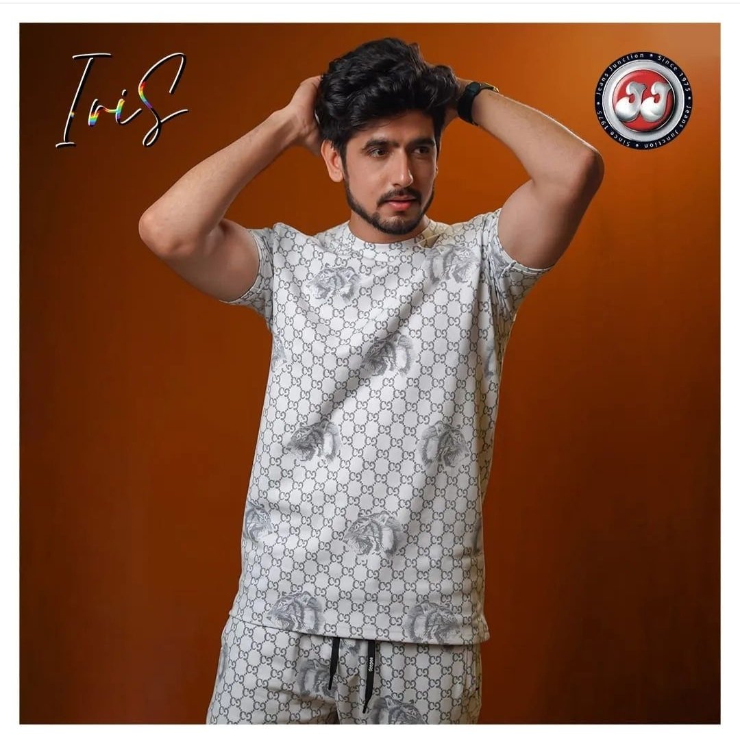 RahulPatyal9's tweet image. When you change your thoughts, 💭 remember to also change your world 🌍
🫣
🫣
🫣
#rahulpatyal 
#modelface #model #modelshoot #shooting #modeling #modelsearch #delhimodel #mumbaimodels #portfolio #portfolioshoot #stylefashion #style #eyelook #x