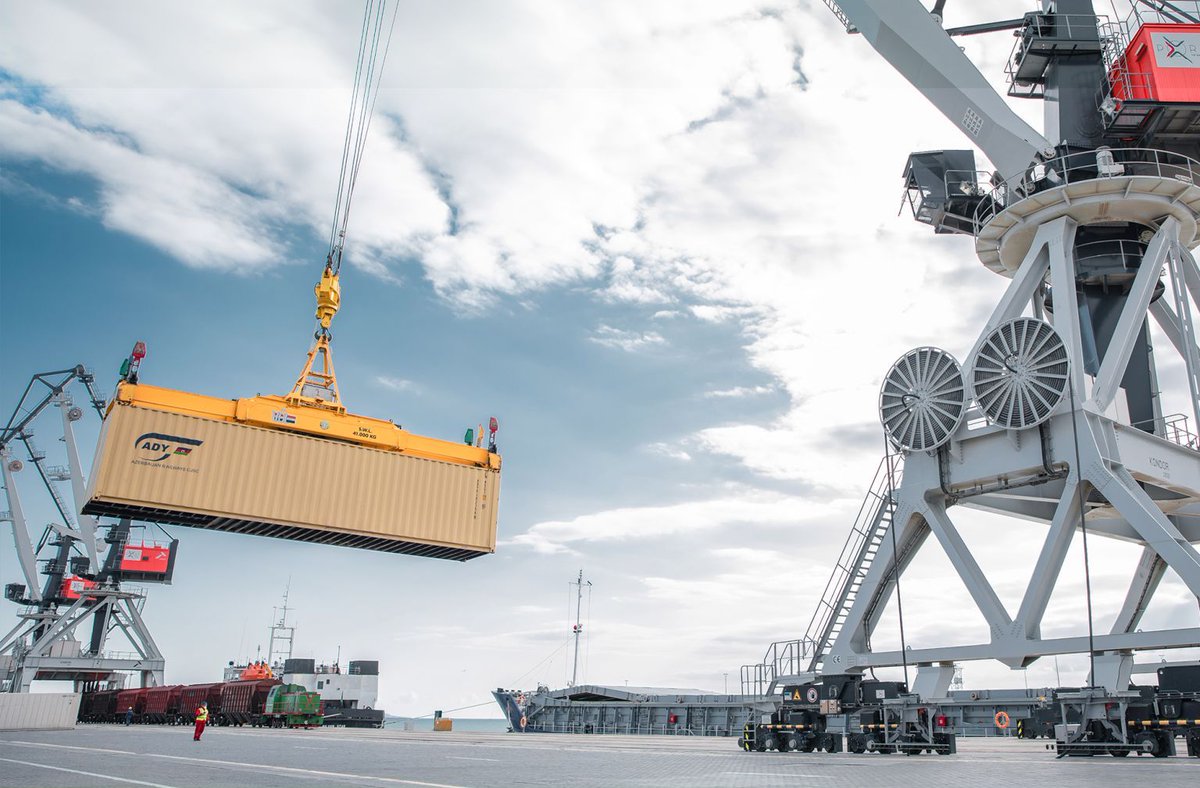 AybanizIsm's tweet photo. #Azerbaijan has been actively participating in realization of "#Asia & #Pacific region - #China-#Kyrgyzstan-#Uzbekistan-#Turkmenistan-Azerbaijan-#Georgia-#Europe transport route". Currently, it is being developed as single logistic product. #ADYContainer, subsidiary of Azerbaijan Railways, is acting as coordinator on route.
Cargo transportation along it is carried out through Turkmenbashi 🇹🇲 & Alat 🇦🇿 ports. In order to ensure full transport connection, ADY Container is operating 2 feeder ships between these ports together with its partners #transport #trade