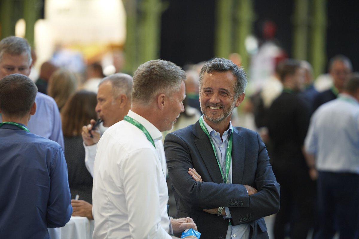 kiloutou's tweet photo. Quand la décarbonation dépasse les frontières, forcément chez #Kiloutou on ✅.
Notre filiale danoise @GsvMateriel vient d'organiser une nouvelle édition de ses propres Rencontres du Matériel Durable, rassemblant l’ensemble des parties prenantes de la construction. https://t.co/hPCK2yOgUZ