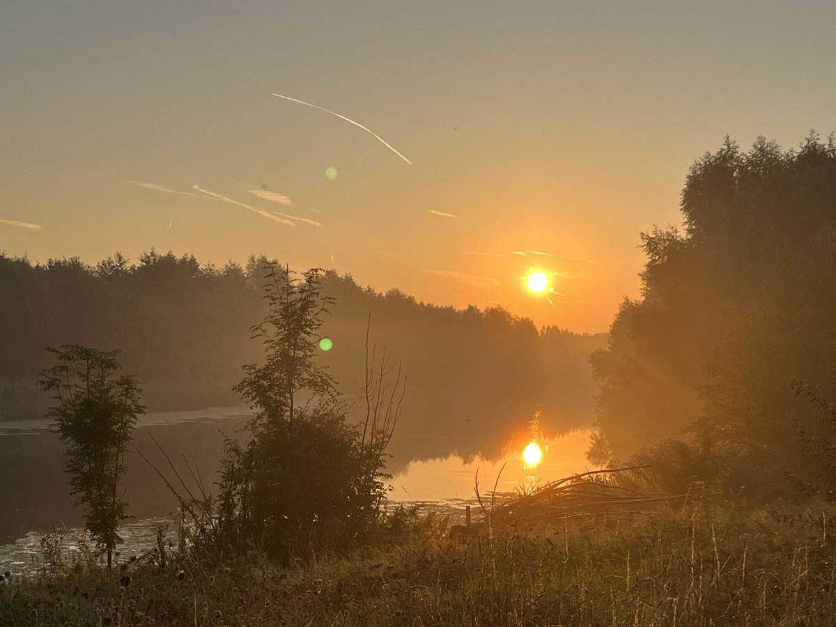 jksphoto1's tweet photo. Another wonderful morning on my walk. #morning #morningwalk #morningtwitter https://t.co/spIUz8wrAk
