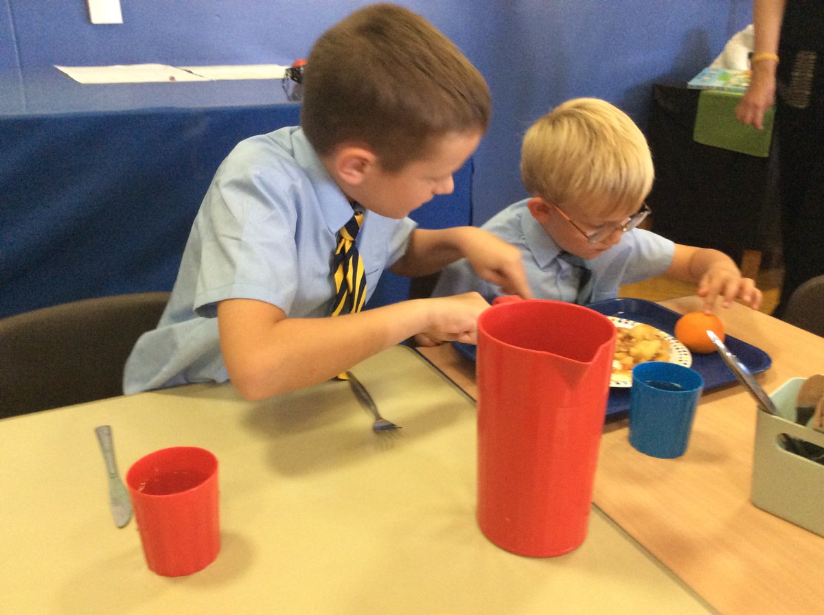 GMStJohns's tweet image. Our fabulous Year 6 gardeners are showing our Reception class seedlings just what life at GMSJ is all about. Family dining is one of our favourite times of day. #lovingothers #values #EYFS