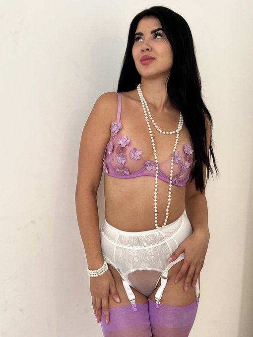 My photoshoot 2 days ago 🙈 I love this style. For bookings: daja.juzova@seznam.cz  If you wanna see more