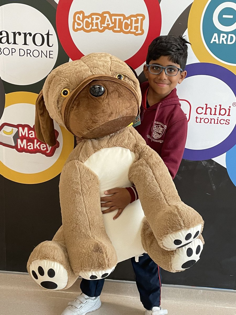 Richa Raghunathan (@richaraghunath1) on Twitter photo The most effective way to DO IT is to DO It. 3A student happily donating for toy drive. <a href="/gemsnms_alkhail/">GEMS NMS Alkhail</a> <a href="/ShettySampoorna/">Sampoorna Shetty</a> The most effective way to DO IT is to DO It. 3A student happily donating for toy drive. <a href="/gemsnms_alkhail/">GEMS NMS Alkhail</a> <a href="/ShettySampoorna/">Sampoorna Shetty</a>