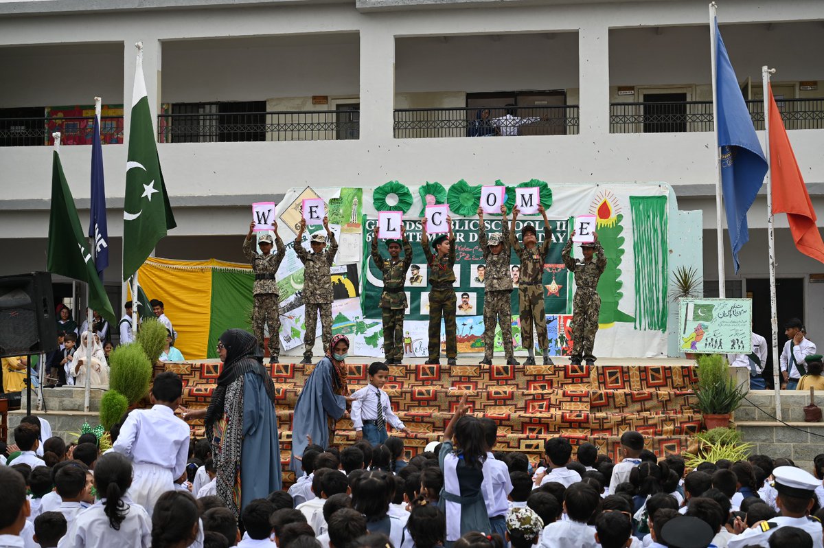 GuardsPublic's tweet photo. "GPC-II and GPS-II unite in a spirited celebration of Defense Day, honoring the valor and sacrifices of our brave armed forces."
#guardspuliccollegekorangi #DefenceDay #6thSep23 #Students #Martyres #Tribute #GPCII https://t.co/5VLm2CpE6r