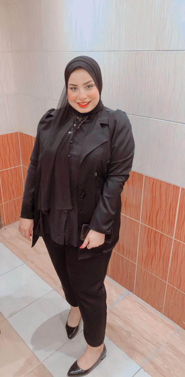الفستان و البدله 😂♥️