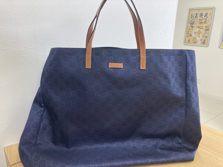 ecoring_HKD's tweet photo. 🌟GUCCI🌟
グッチさんのハンドバッグをお買取致しました！

ノーブランド、ブランドはもちろん、古いもの、動かないもの、あなたが捨てようと思って袋に入れているモノまで、ほぼ何でも買取いたします！

#エコ北さんの買取 #札幌twitter会
#エコリングは全てのモノに価値を見出す会社です https://t.co/8re1EIPjMW