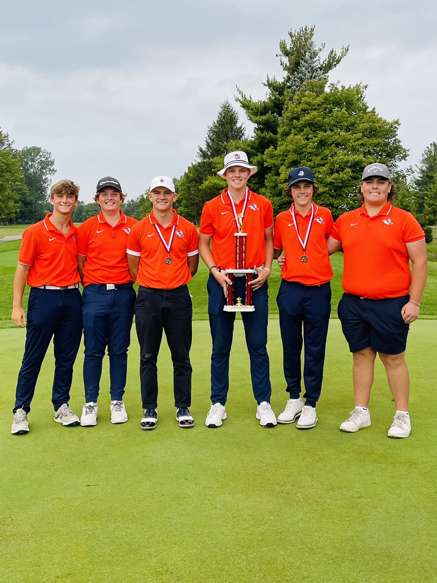 Another great team win today at the Champaign central invite shooting 303. Overall T-1st 72(E) in some crazy wind. Let’s keep rollin!!!