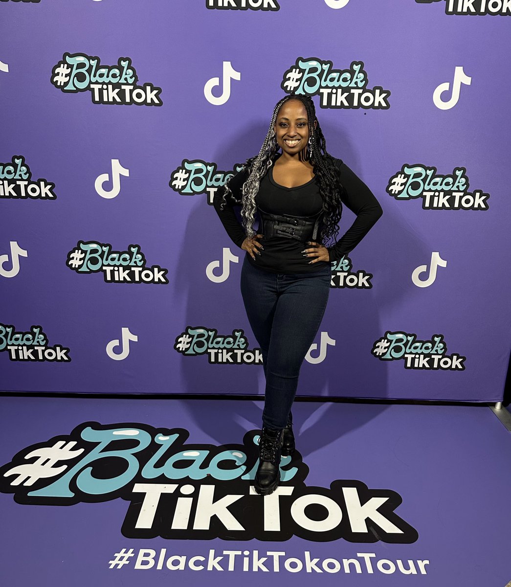DragonBabyT2's tweet image. #BlackTikTok
#BlackTiktokOnTour