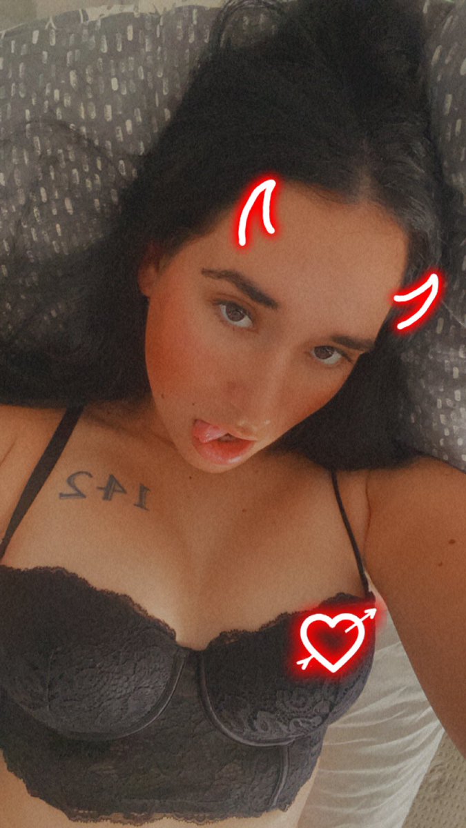 hellgirl_fae's tweet photo. https://t.co/ocpmLpvUzb https://t.co/s70qRk4zfy