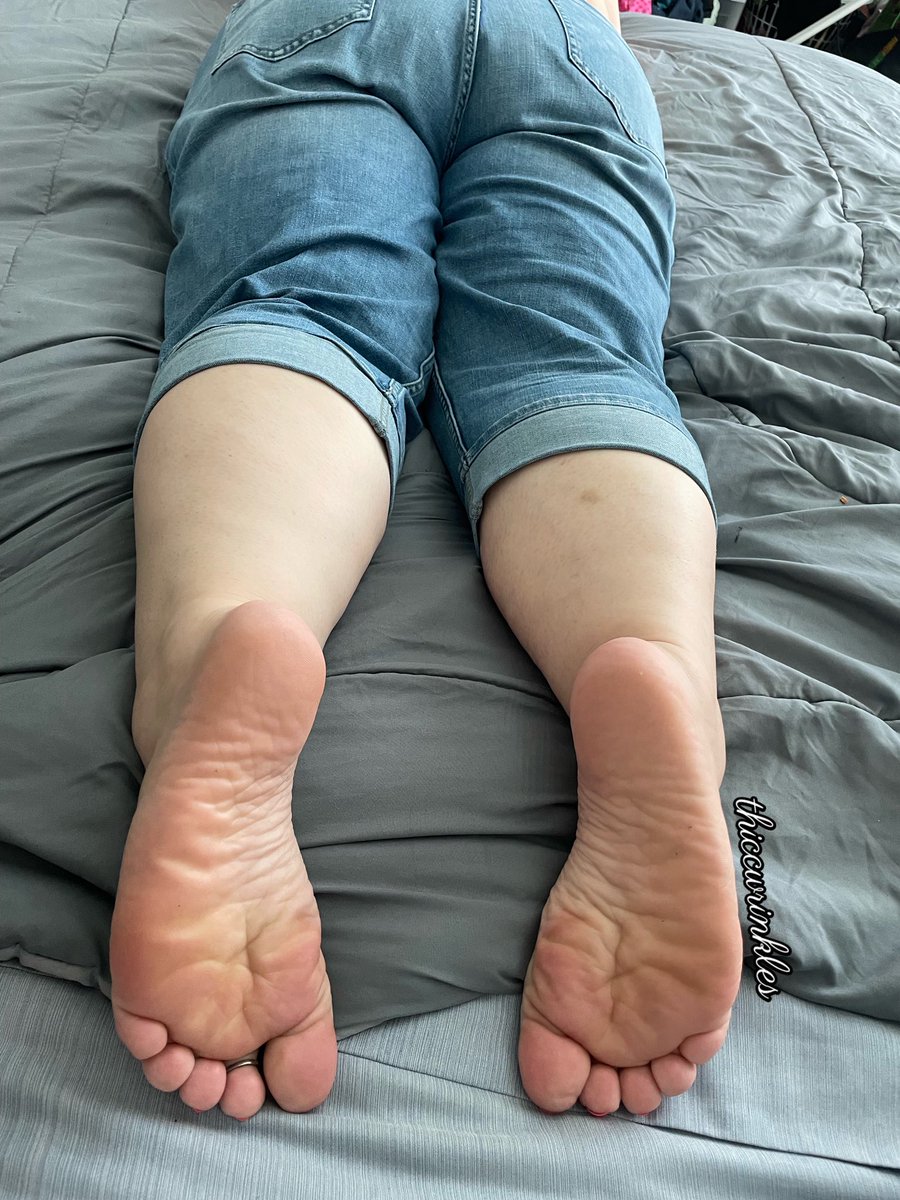 thiccwrinkles's tweet image. Very soft and thicc everywhere 😘