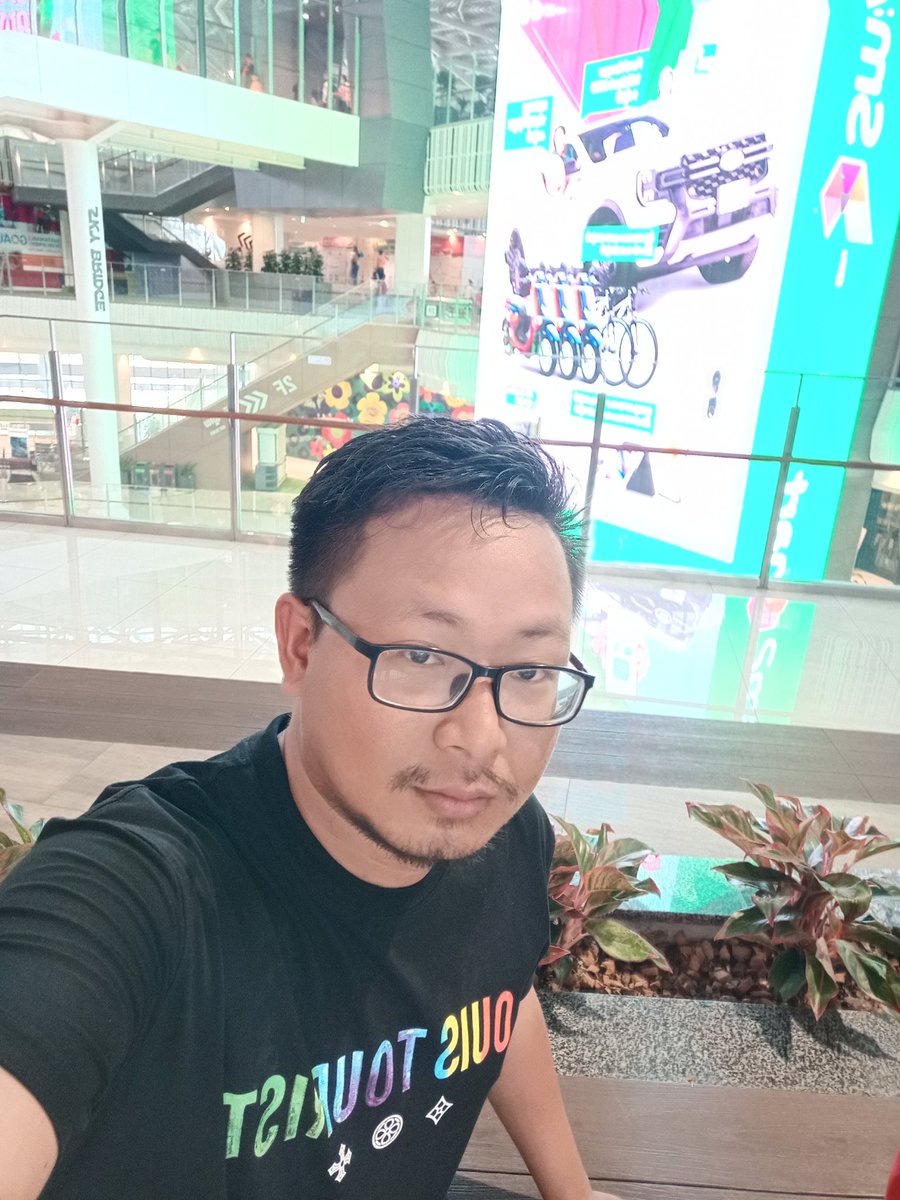 អោយខ្ញុំចិត្តត្រជាក់អ្នកមិនមែនជាខ្ញុំអ្នកគ្មានថ្ងៃយល់ទេ