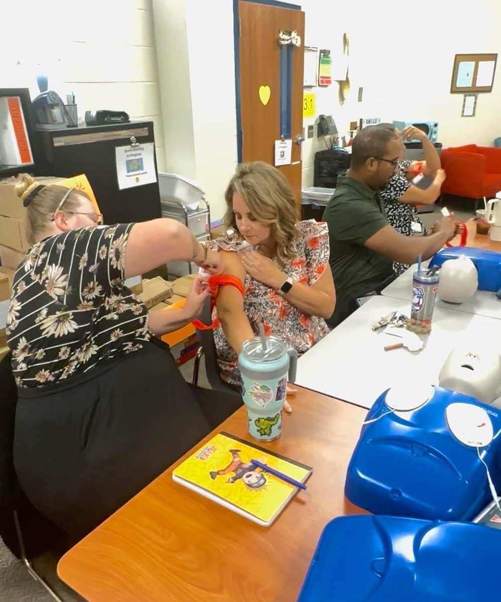 Snyder Elementary tweet media