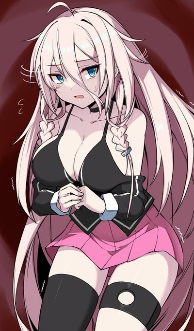 スケブ おっぱいおっきいイアちゃんに戯れる触手くん 