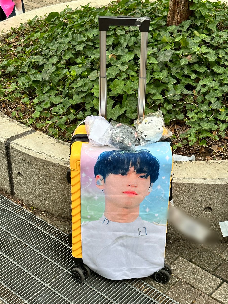 :¨·.·¨:
 `·. JJONGCOM-E Japan offline sale-ෆ⸒⸒
      Day 2 ❤︎ꔛ❜

今からこの場所で実地販売と実地受領を開始します。

- お釣りがありません。 金額を合わせて準備してください。
- 12:00PM ~ 3:30PM