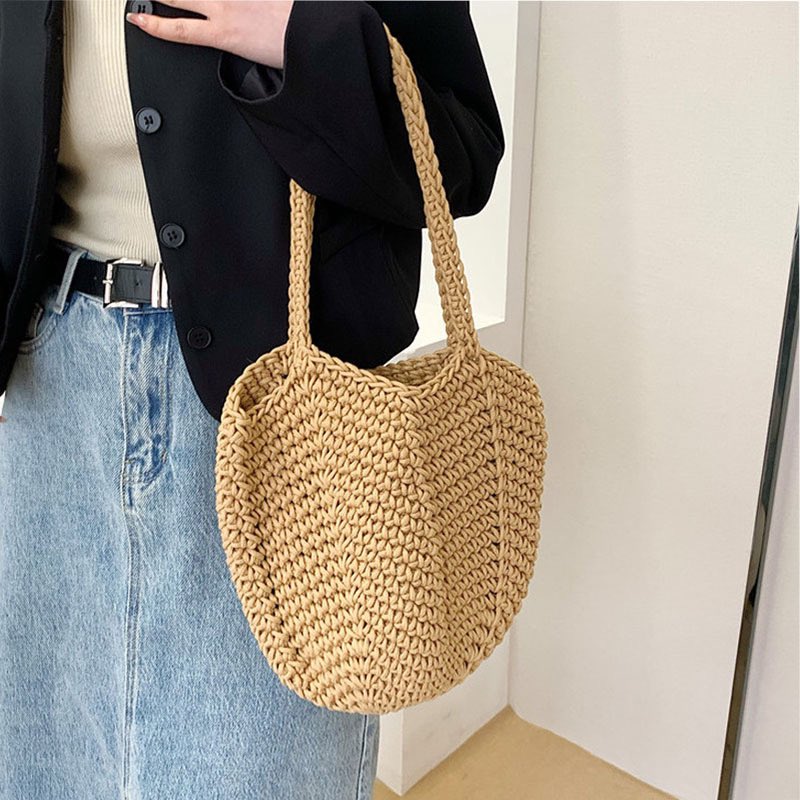 deskabcdeska's tweet photo. kalian yg lagi nyari totebag lucu buat ke kampus ayau buat main aja, nih aku ada rekomendasi! tas rajut yang gede, bisa muat banyak barang 🥹

plus rajutannya tebeeel dan rapi 🫶🏻

https://t.co/0UM76PelzZ https://t.co/6M4fQB6hvt